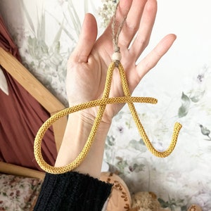 Letras colgantes, decoración con forma de letra para guarderías, dormitorios infantiles, árboles de Navidad, regalos de bolsillo personalizados.