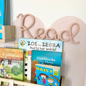 Read rope wire sign, reading corner sign , story time bookshelf signage, knit wire words, bookworm lover sign ,read sign for classroom