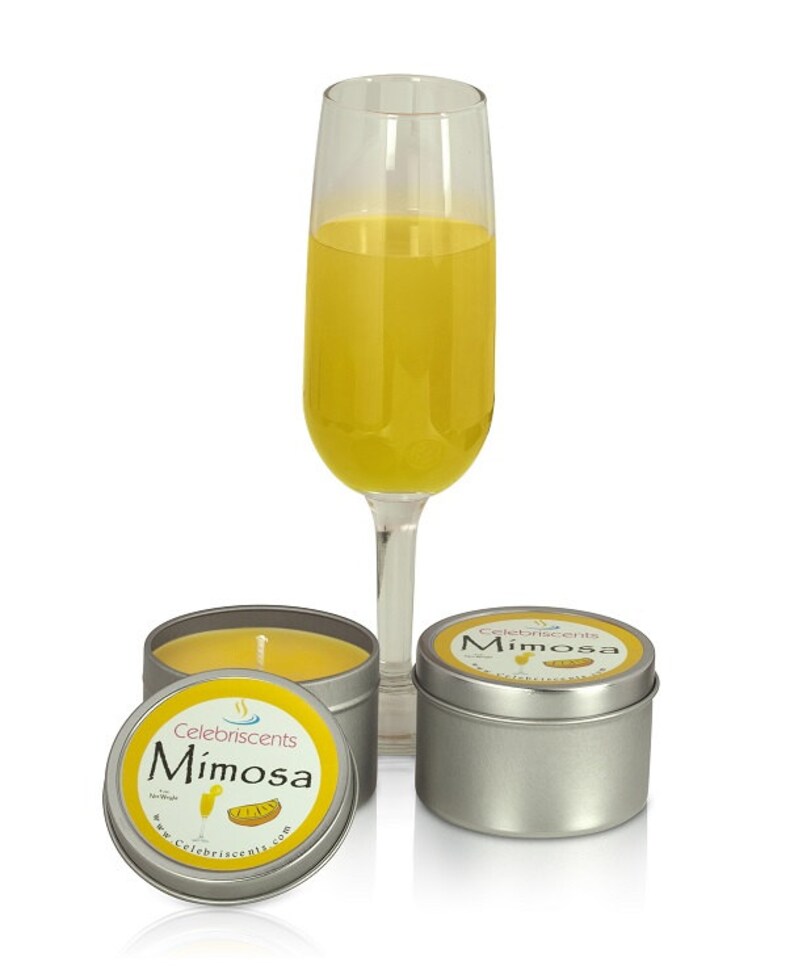 Orange Juice and Champagne Mimosa scented soy candle with delightful top notes of mandarin, berries, dew fruits and orange essential oils. image 2