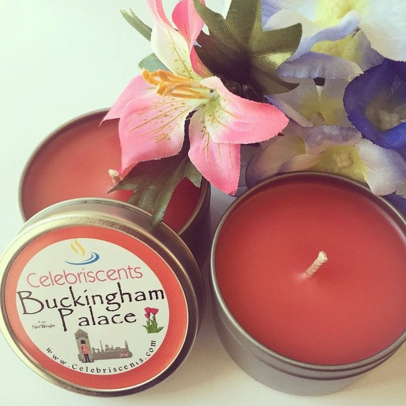 A royal burst of an English Garden boasting lilies, roses and hyacinths.  This English Garden spring scent will add splendor to your home.