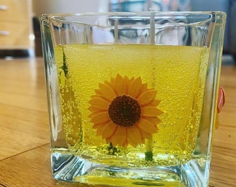 Long Lasting Sunflower Scented Gel Candle in handsome glass cube vase you get to keep.  Fast Shipping! Exquisite candle makes a great gift!