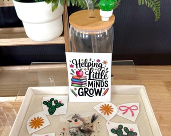 Kit de bricolaje para vasos de cristal Helping Little Minds Grow / Regalo de agradecimiento para profesores / Regalo de fin de curso para profesores