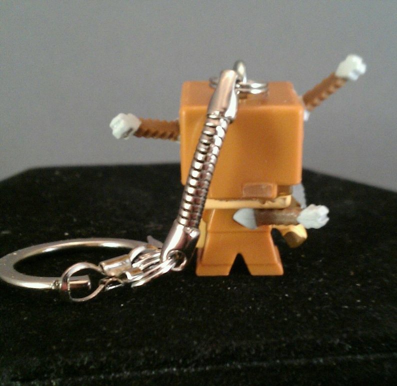 Minecraft Keychains / Steve With Arrows / Mini Figure Keychains