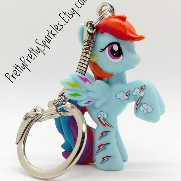 Rainbow Dash / My Little Pony Keychain / MLP Keychains / MLP zipper pull / MLP cosplay / Pegasus keychain / my little pony birthday