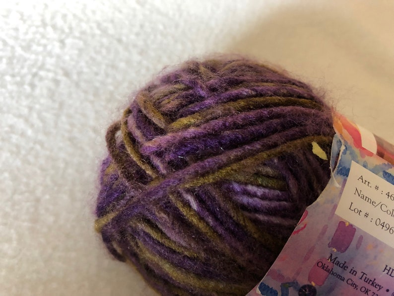Yarn Bee Gilt Eyelash Yarn Various Colors New Free shipping and volume discount