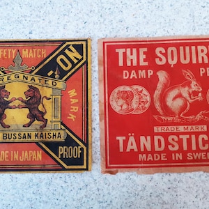 Vintage matchbox label, large packet label, 1940s matchboxes