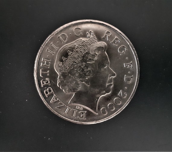 2000年エリザベス皇太后生誕100年記念硬貨5ポンド イギリス 2000 エリザベス2世 5ポンド 銀貨 NGC PF 68 ULTRA