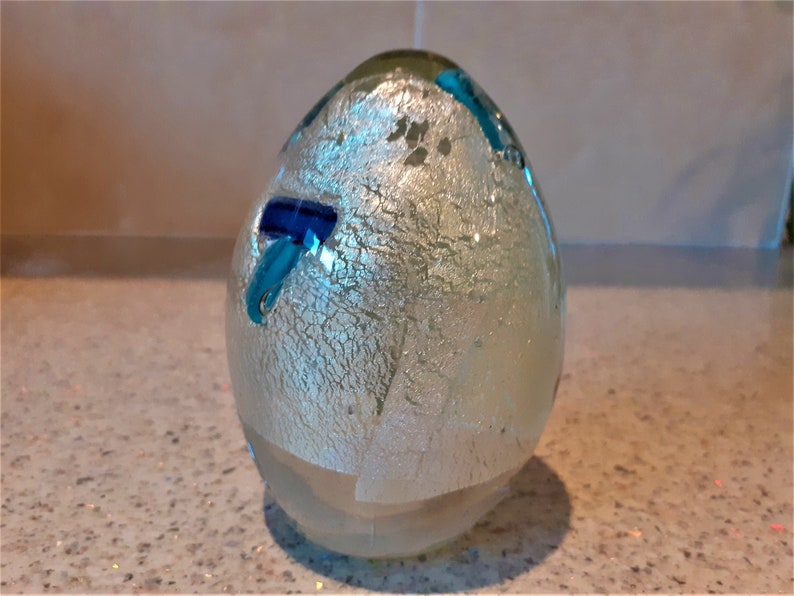 Vintage glass paperweight, Glass Easter egg, Murano glass cone 2