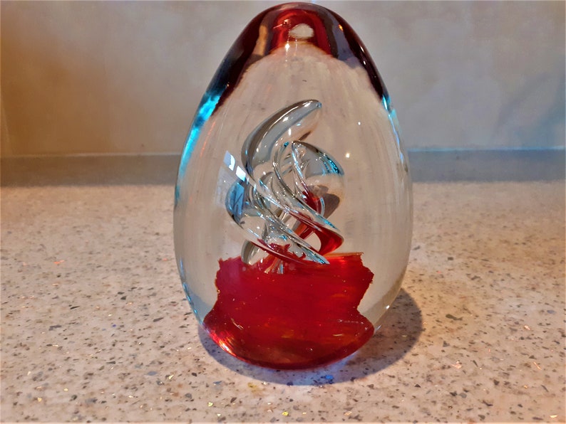 Vintage glass paperweight, Glass Easter egg, Murano glass cone image 5