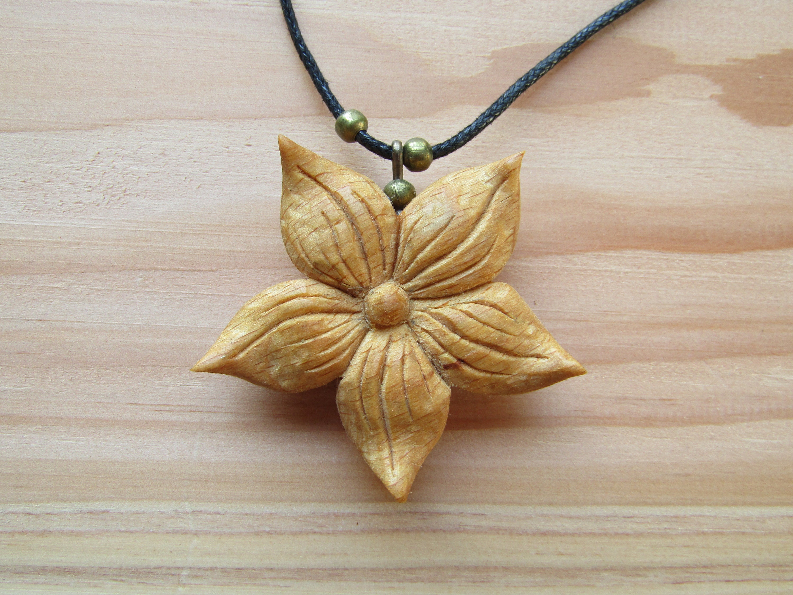 Wooden flower best sale necklace