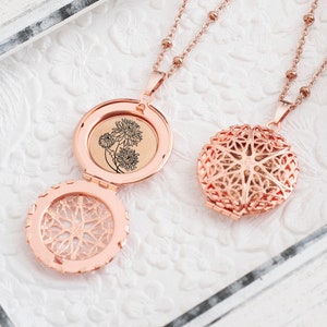 Chrysanthemum Necklace Birth Flower Necklace November Birth Month Sister Gift Flower Necklace Nov Birth Flower Gift for Mom Mothers Day Gift
