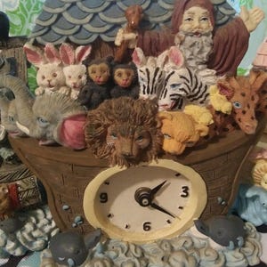 Vintage Noah&#39;s Ark Music Box or Clock, Carousel, Animal Decor