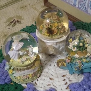 Choice of 3 Musical Snow Globes, Vintage, Enesco Angel, Flower Cart, White Base Roses