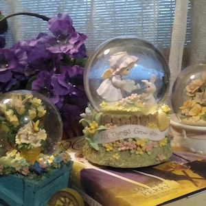 Musical Snow Globes, Vintage, Enesco Angel, Flower Cart, White Base Roses