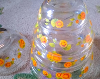 Retro Vibes, 1970/s Imperial Glass Nesting Bowls, Kitchen Space Saver, Sunflower Designspa