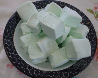 Matcha tea and Honey Marshmallows 18 pieces handcrafted Japanese gourmet green candy