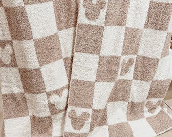 Checker Mouse Oversized Throw Blanket