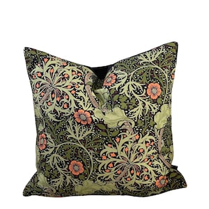 William Morris Cushion Cover: Green Seaweed Floral Pillow