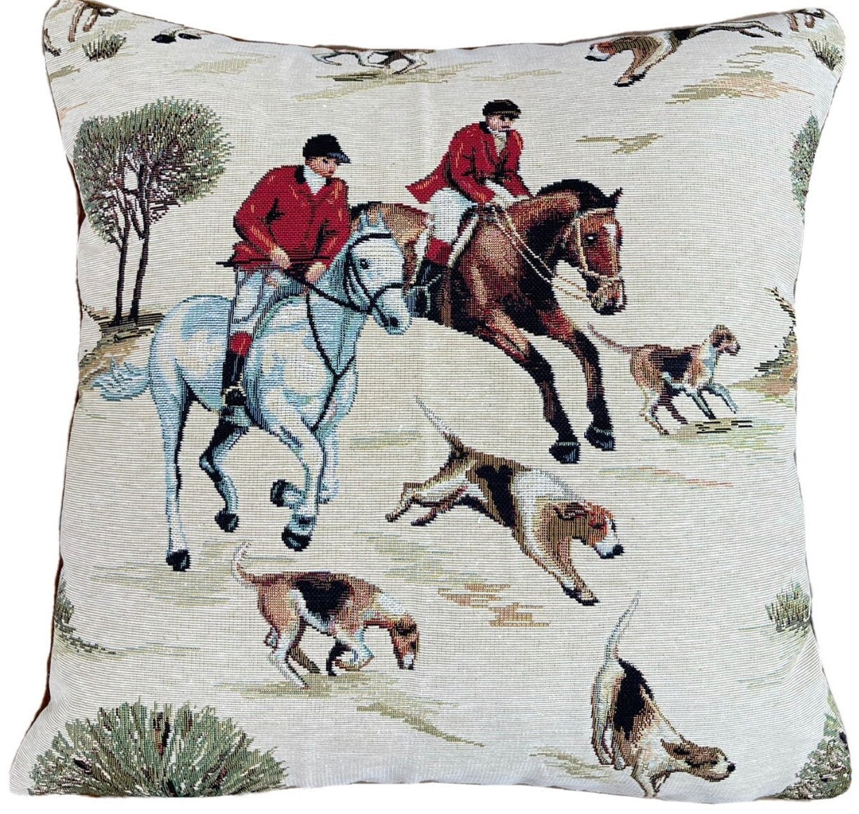 Exquisite Fox Hunting Cushion Cover: Embrace the Thrill of Nature's Majesty  