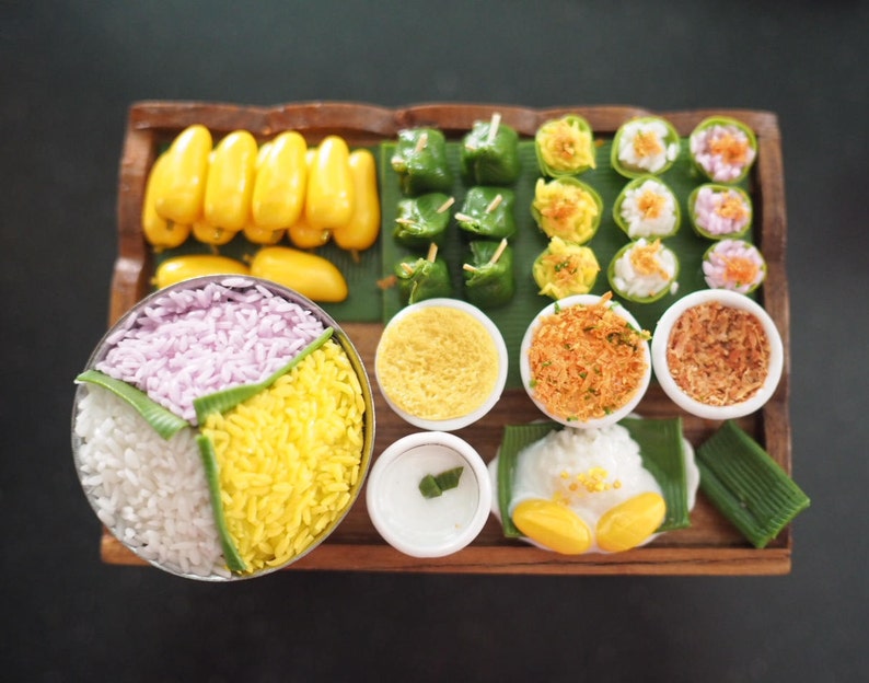 Thai Food Model Pad Thai Noodle Miniature Dollhouse Collectible Handmade Tiny