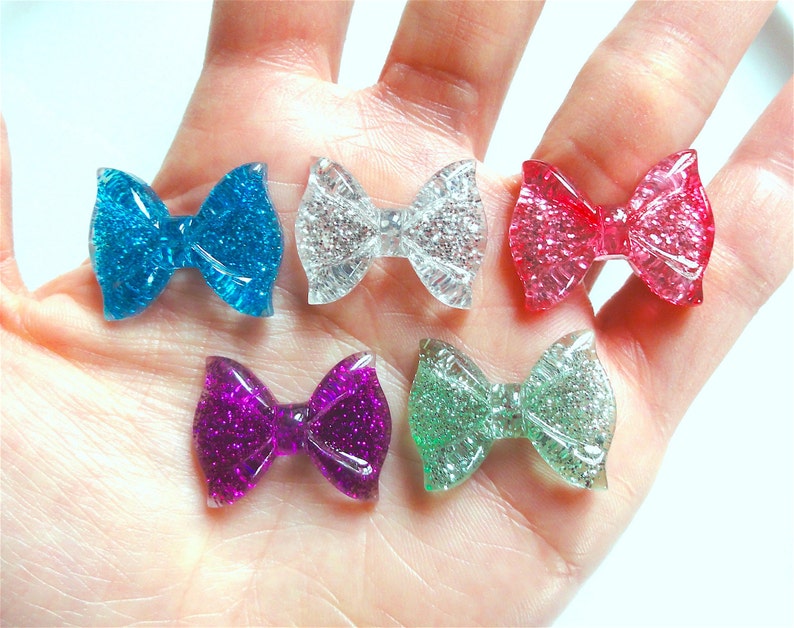 Miniature Acrylic Fuchsia Bow Embellishments Pack of 20 bows