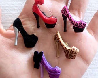 5 pcs - Retro Stilletos High Heels Shank Buttons - 23mm - 5 Colors - Vintage Style - Sewing - Pinup