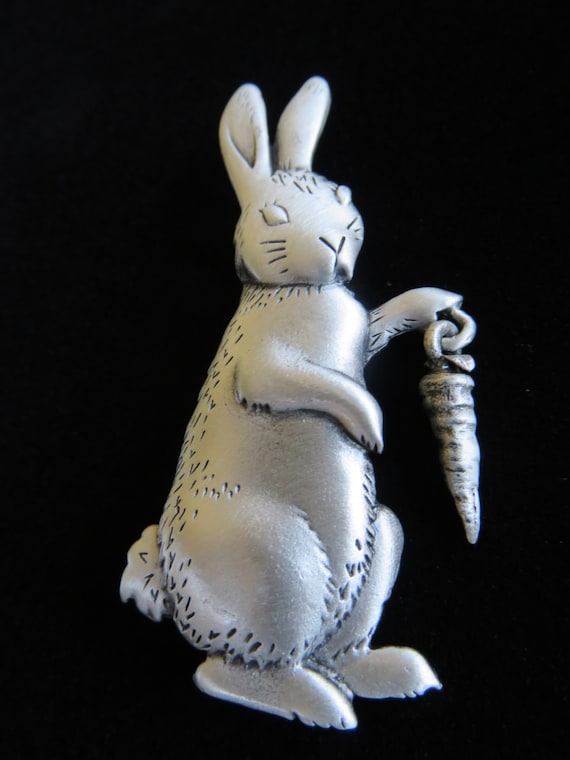 JJ Jonette Silver Pewter Bunny With Articulating C