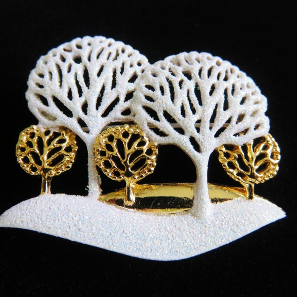 AJC Gold Tone Trees And Bushes With Glistening Snow Brooch Pin/Rare