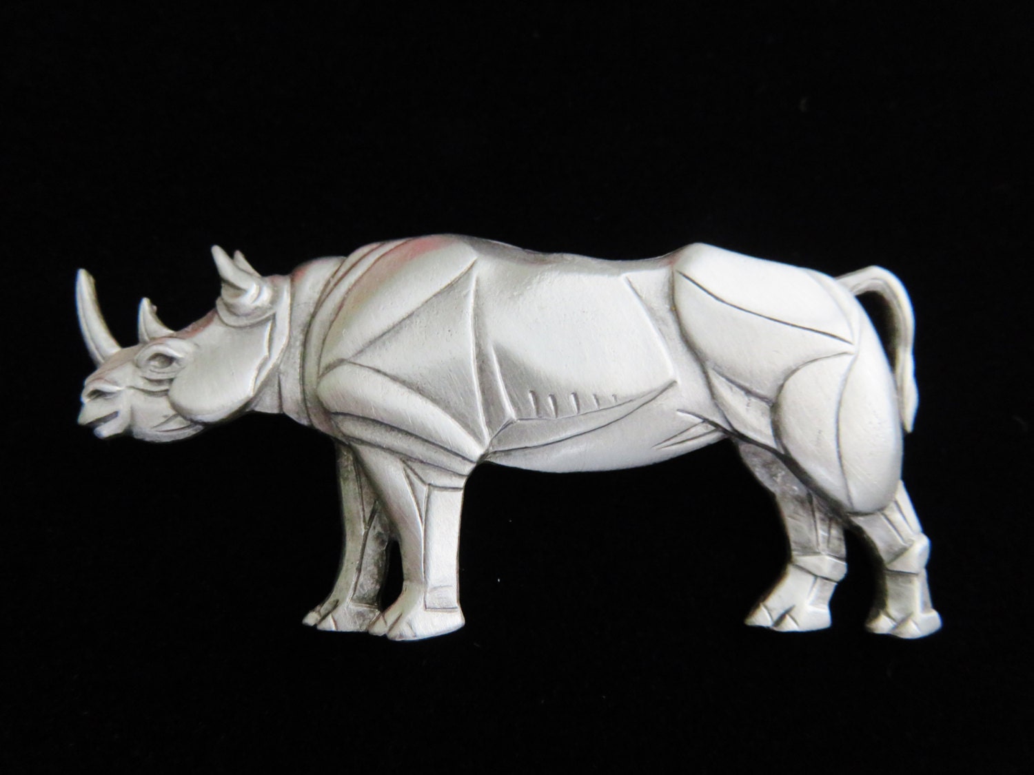 Broche Vintage Rhinocéros En Relief - Émaillée Avec Cristaux - Modèle Rétro N°654 - Occasion Bon état