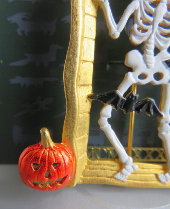 Extremely Rare JJ Jonette Halloween Skeleton Hiding Behind Door View 5