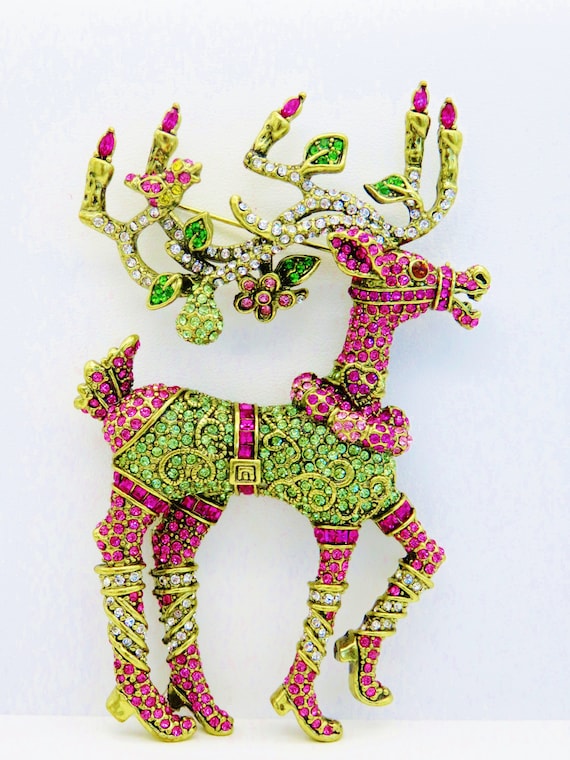 Heidi Daus Dazzling Dancer Reindeer Brooch Brand N