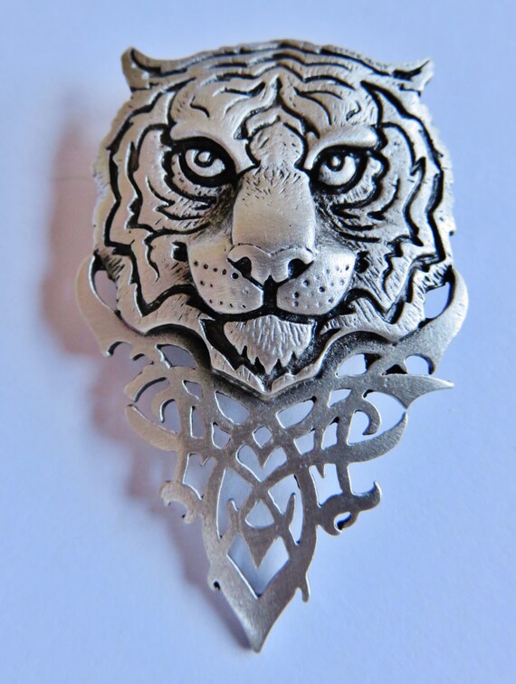 JJ Jonette Silver Pewter Handsome Tiger Face Brooc