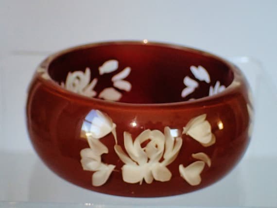 Vintage Reversed Carved Brown And White Bangle Br… - image 1