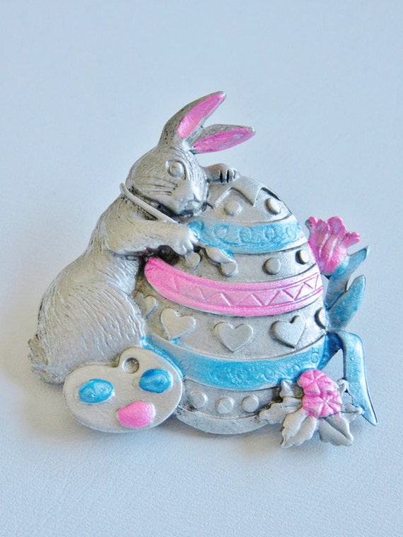 JJ Jonette Easter Bunny Painting Easter Egg Brooch