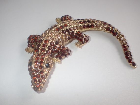 Large Kenneth J Lane Brown Crocodile Brooch Pin - image 1