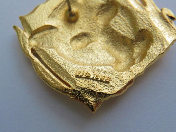 JJ Jonette Leopards Peer from Within Reeds Of The… - image 5