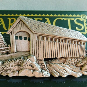 JJ Jonette Old Country Covered Bridge Brooch Pin image 1