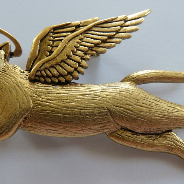 JJ Jonette Antique Gold Winged Angel Cat With Halo Brooch Pin