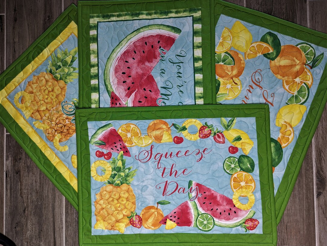 QUILTED PLACEMAT SET of 4, Modern Placemats, Handmade Placemats, Fruit
