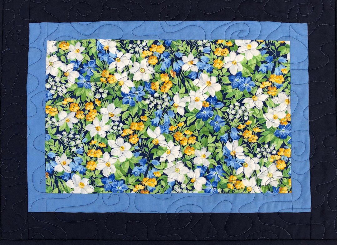 QUILTED PLACEMAT SET of 4, Quilted Placemats, Handmade Placemats