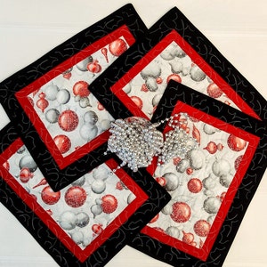 Blue Christmas 54 Round Quilted Table Cloth Snowflakes Christmas Scenes Round Reversible Quiltsy Handmade
