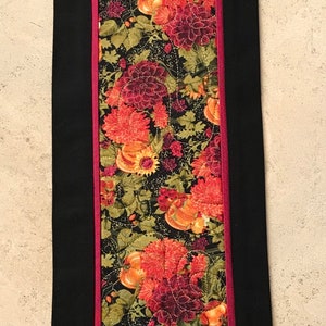 MINIATURE TABLE TOPPER, Mini Table Decor, Mini Table Runner, Quilted Mini Table Runner,Handmade Table Decor, Table Decor, Table Decor Gift,
