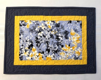 HANDMADE PLACEMATS Set of 2, Contemporary Placemats, Gray and Yellow, Flowers, Handmade Placemats, Pieced Placemats