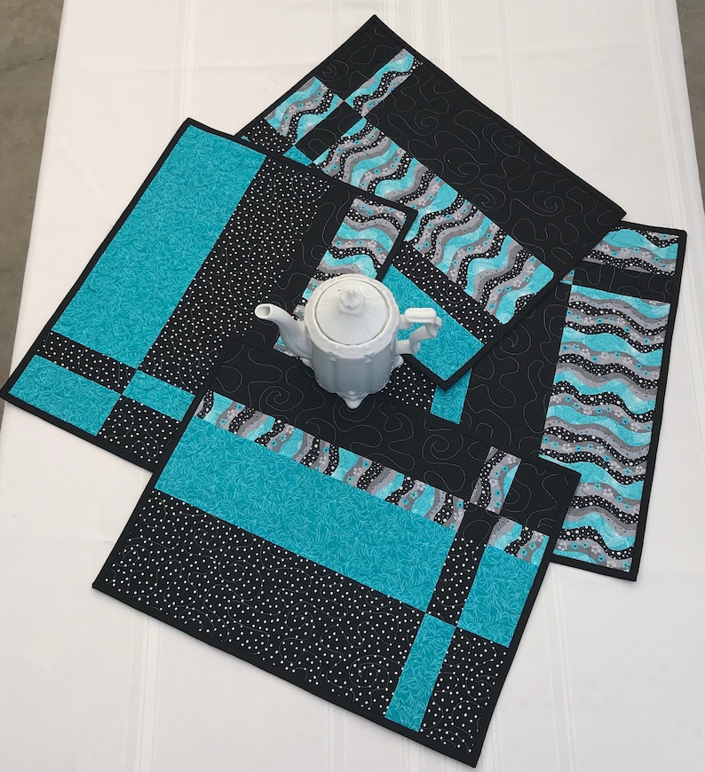 Modern Placemats Quilted Placemats Cotton QUILTED PLACEMAT SET of 4