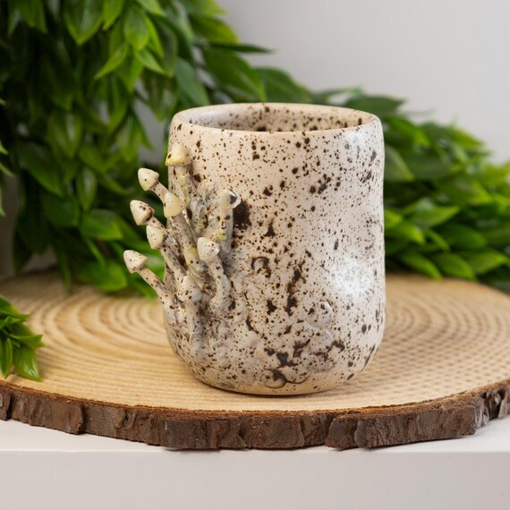 TUMBLER - Petite Mushroom Pot | Cute, Earthy, Cottage-core, Fungi, Woodland Aesthetic, Winter Wood Bark Cookie Nature Bud vase