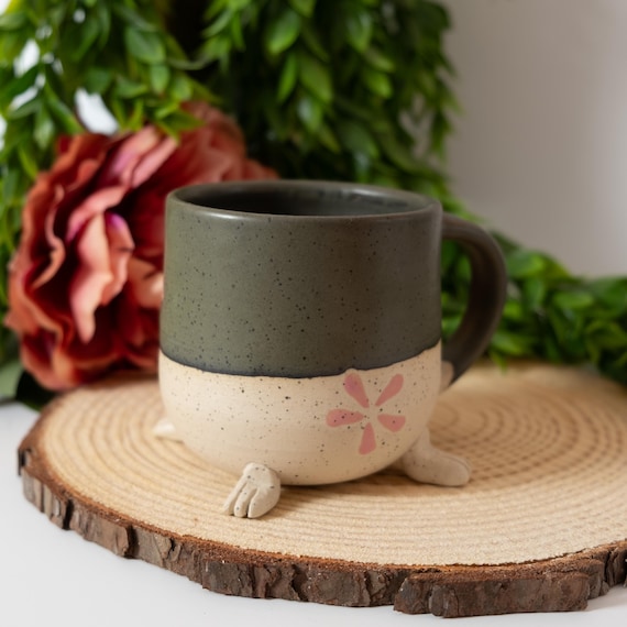 Victorian Clawfoot Tub Sculpted Coffee Tea Mug Floral
