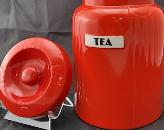Hall Radiance Pattern Chinese Red Canister w/ Lid for Tea