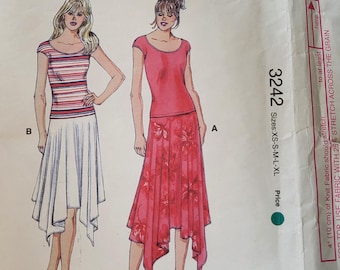 Kwik Sew Misses Skirt and Top Sewing Pattern (Sizes XS-XL)