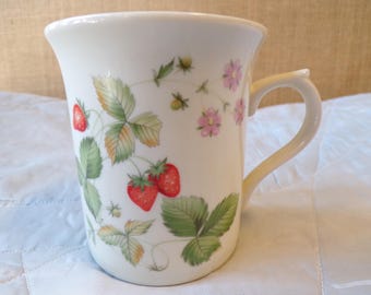 Vintage Strawberry and Floral Mug/Cup