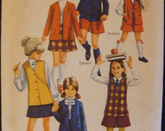 1969 Child's Jacket Vest Skirt Pant-skirt Vintage Simplicity Sewing Pattern 8376 Size 6 Breast 25"